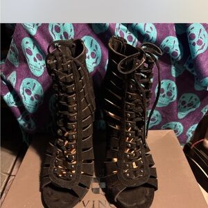 Vince Camuto Black Gladiator Heels